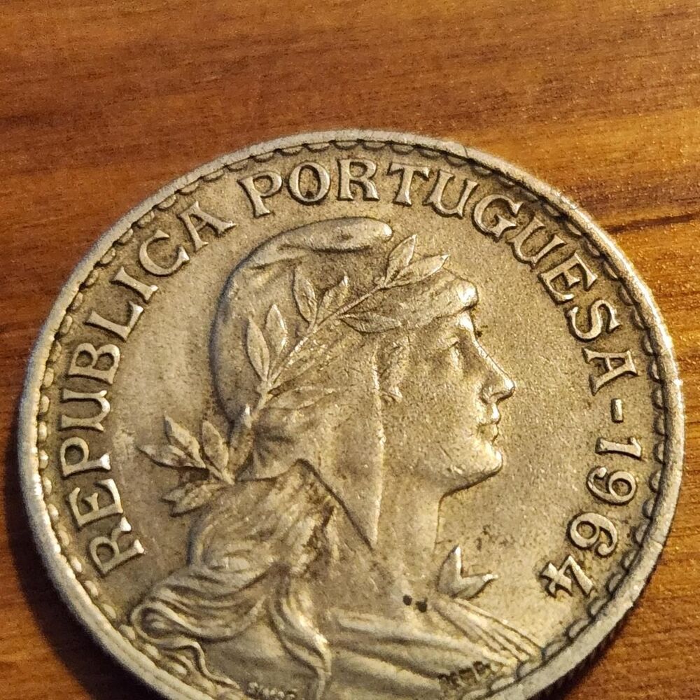 Unbranded Silver Collectibles